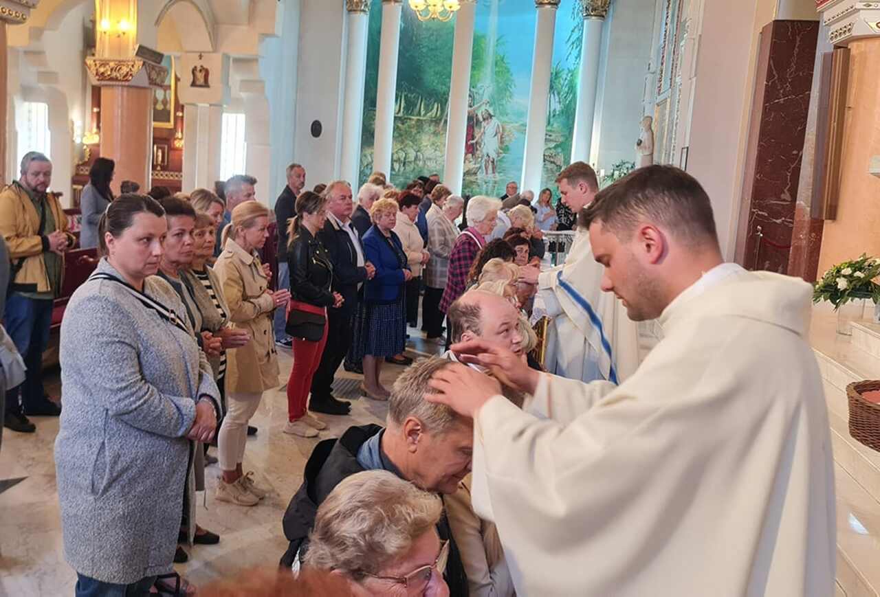 Sanktuarium Mi Osierdzia Bo Ego W Wiebodzinie Msza Prymicyjna